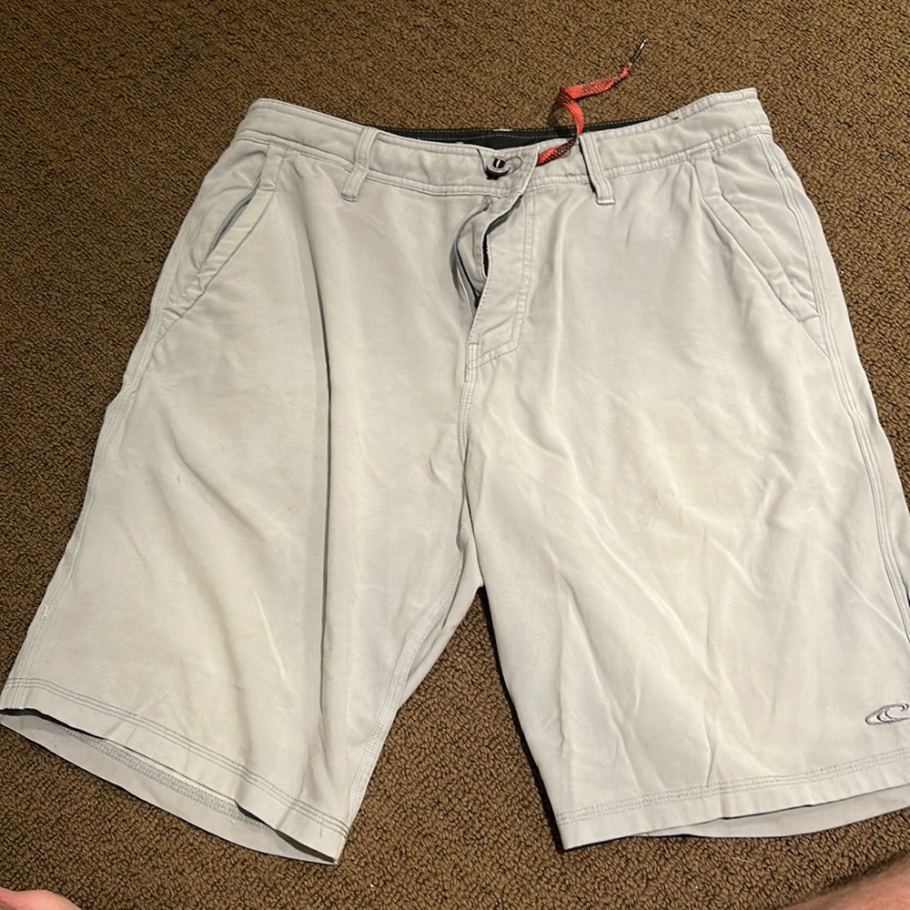 Men’s board shorts